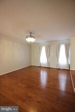 311 Whitcliff Ct in Gaithersburg, MD - Building Photo - Building Photo