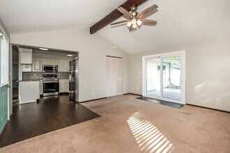 8975 Cambridge Dr in Northfield, OH - Building Photo - Building Photo