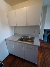 124 Division St in Amsterdam, NY - Building Photo - Building Photo