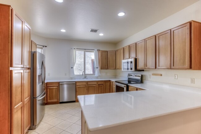 property at 64 N Rayburn Pl