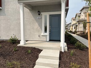 3093 Pruett Dr in Roseville, CA - Building Photo - Building Photo