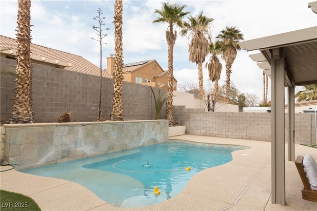 property at 609 Pimlico Dr