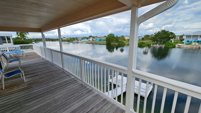 property at 3340 Oleander Dr