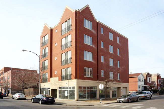 900 S Western Ave in Chicago, IL - Foto de edificio - Building Photo