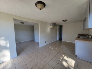 733 Zoe St in Houston, TX - Building Photo - Building Photo