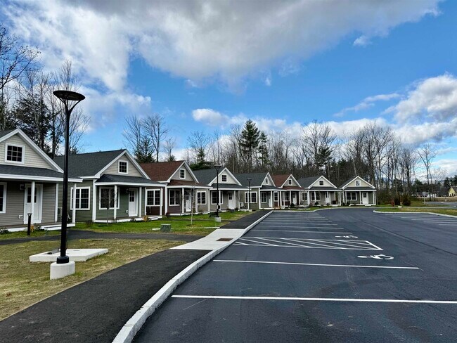 132 Commercial Dr in Center Conway, NH - Building Photo - Building Photo