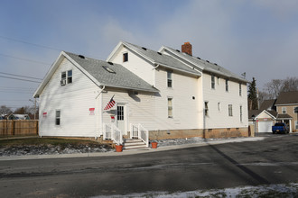 Patriots Landing in Brockport, NY - Building Photo - Building Photo