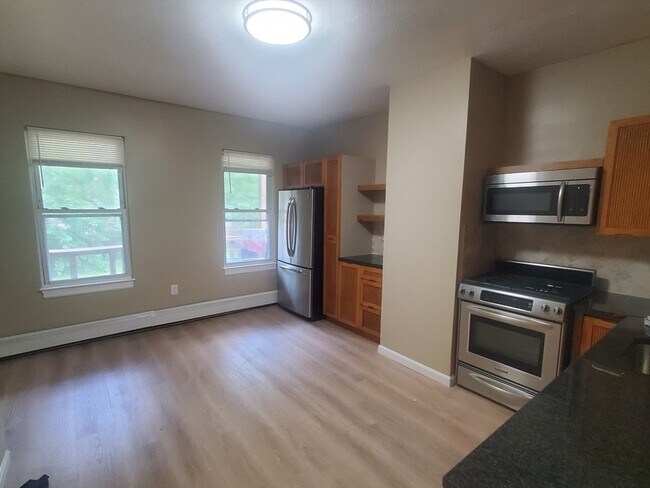 property at 7 Balfour St