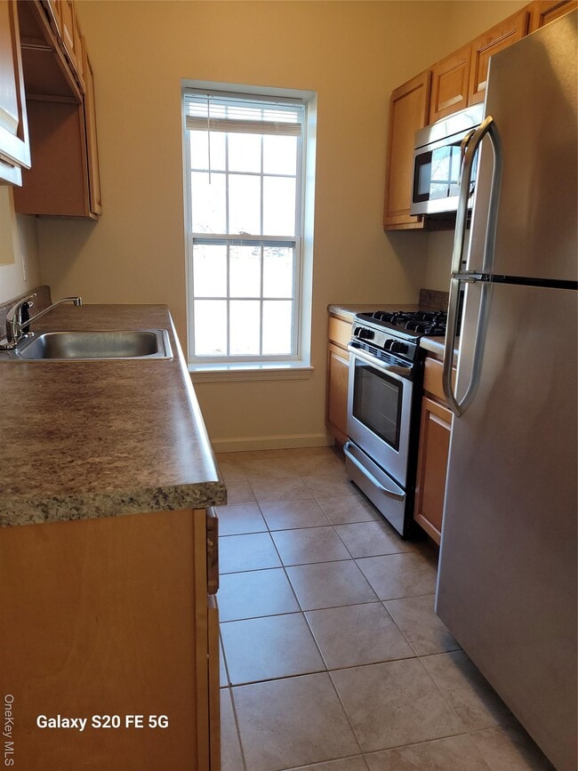 268 Ruth Ct in Middletown, NY - Building Photo - Building Photo