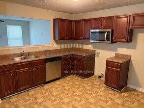 8882 Seneca Rd in Palmetto, GA - Building Photo - Building Photo