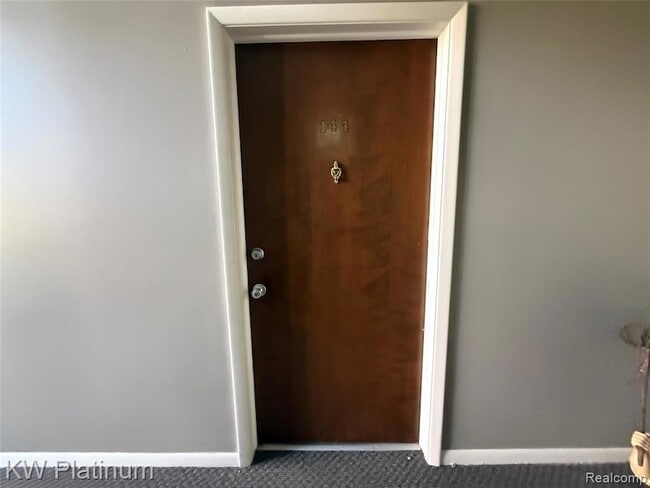 16870 Edloytom Way, Unit 144 in Clinton Township, MI - Building Photo - Building Photo