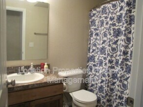 1484 Marilee Dr in Lawrence, KS - Building Photo - Building Photo