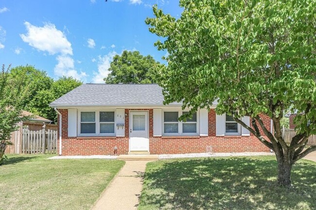 603 Woodford St in Fredericksburg, VA - Building Photo - Building Photo