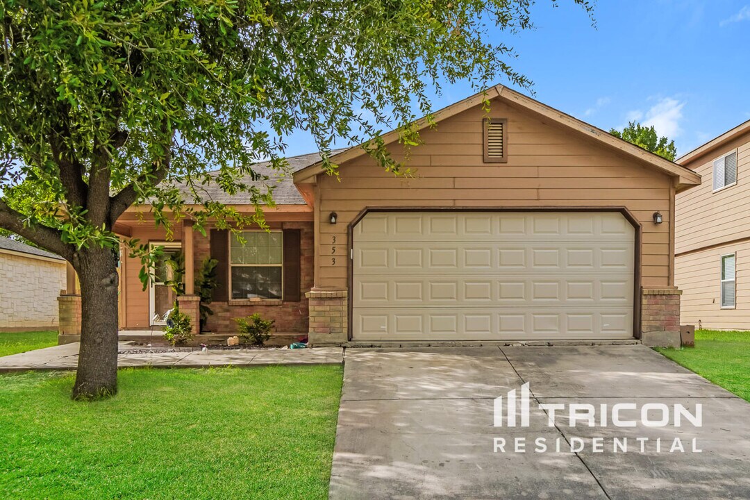 353 Willow View in Cibolo, TX - Building Photo