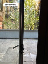 821 9th Ave in New York, NY - Building Photo - Building Photo