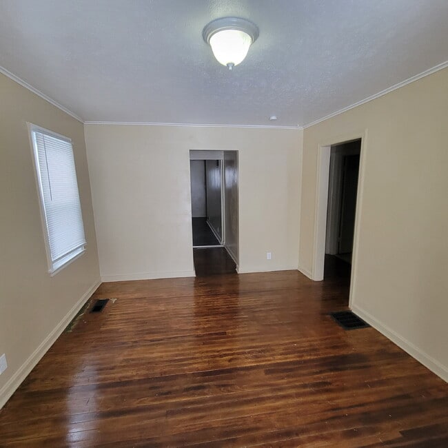 802 Waldemere Ave in Indianapolis, IN - Building Photo - Building Photo