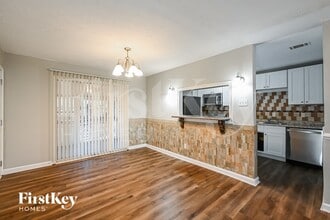 1506 Spender Dr in Norcross, GA - Foto de edificio - Building Photo