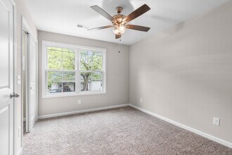 104 Duncan St in Clarksville, TN - Foto de edificio - Building Photo