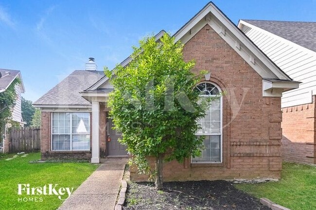 property at 3554 E Regency Park Cir