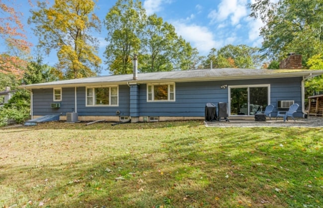 1015 Buxton Rd in Bridgewater, NJ - Building Photo - Building Photo