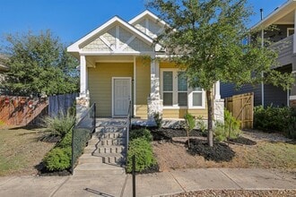 174 Friendship Oak Dr in San Marcos, TX - Building Photo - Building Photo