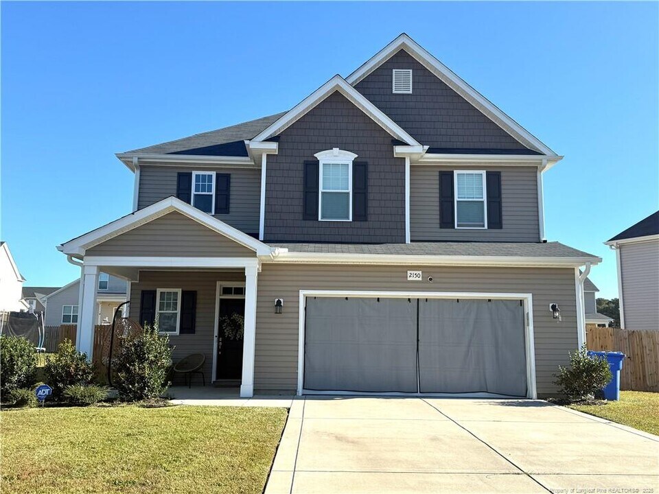 2150 Stonewash Dr in Fayetteville, NC - Building Photo