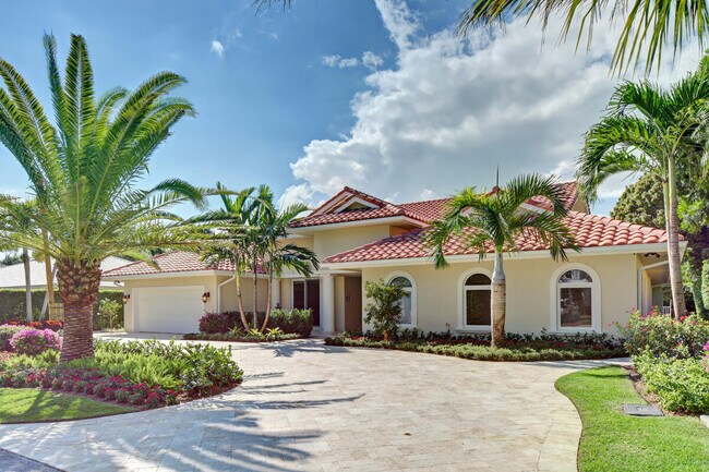 2299 W Silver Palm Rd in Boca Raton, FL - Building Photo - Building Photo