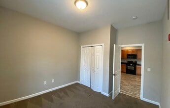 199 Everett St in Southbridge, MA - Building Photo - Building Photo