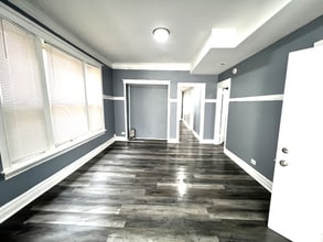 6630 S Rhodes Ave in Chicago, IL - Building Photo - Building Photo