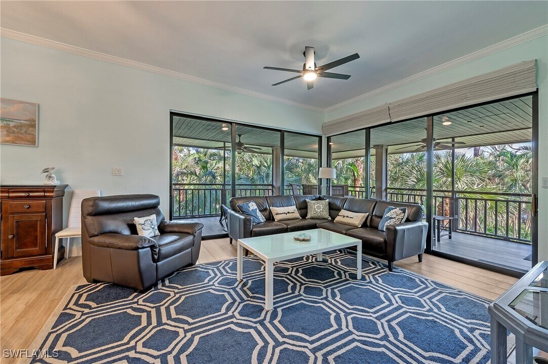 3661 Wild Pines Dr in Bonita Springs, FL - Building Photo