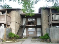 9049 Galewood Dr in Austin, TX - Foto de edificio - Building Photo