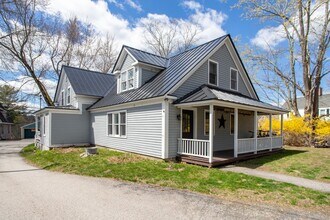 33 Exeter Rd in Hampton, NH - Building Photo - Building Photo