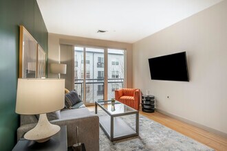 320 D St-Unit -343 in Boston, MA - Building Photo - Building Photo
