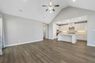 3813 Brinkley Dr in Celina, TX - Foto de edificio - Building Photo