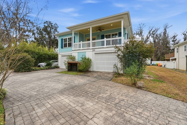 property at 206 Penrose Dr