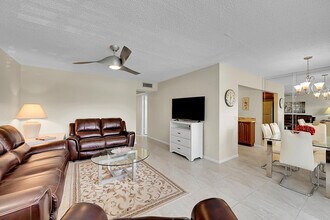 154 Upminster G in Deerfield Beach, FL - Building Photo - Building Photo