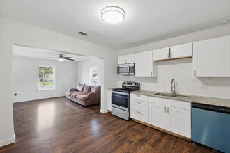 1805 Daniel St in Fort Worth, TX - Building Photo - Building Photo