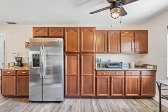 3767 Desoto Rd in Sarasota, FL - Building Photo - Building Photo
