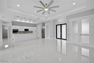 801 Douglas Ave N in Lehigh Acres, FL - Building Photo - Building Photo