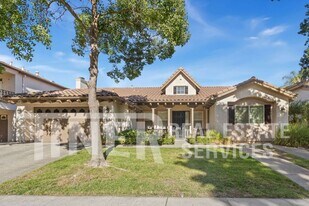 1841 Edgemore Ave in Sacramento, CA - Building Photo