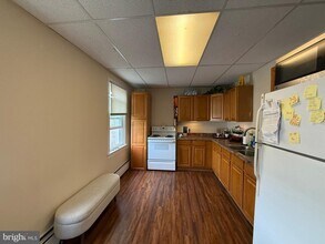 2441 Perkiomen Ave in Mount Penn, PA - Building Photo - Building Photo