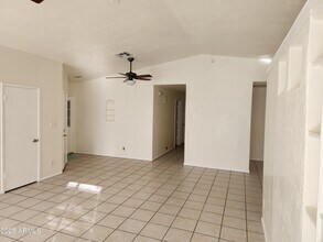 6909 E Kathleen Rd in Scottsdale, AZ - Building Photo - Building Photo