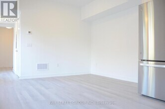 33 Calamint Ln. in Toronto, ON - Building Photo - Building Photo