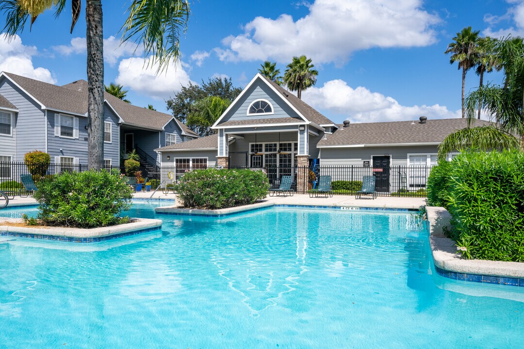 Keystone Apartments in Weslaco, TX - Building Photo