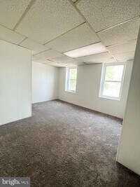 2531 Emerald St photo'