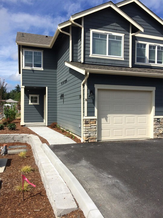2305 116th St SW in Everett, WA - Building Photo