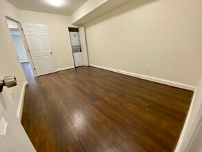 1904 M St NE, Unit 3 in Washington, DC - Building Photo - Building Photo