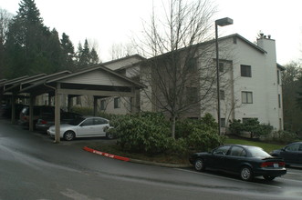 Woodsong Apartments in Bellevue, WA - Building Photo - Other