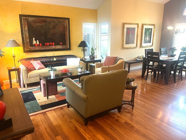 1332 Aralia Ct in San Luis Obispo, CA - Building Photo - Building Photo