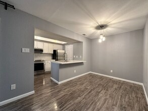 7635 Guadalupe St in Austin, TX - Building Photo - Building Photo